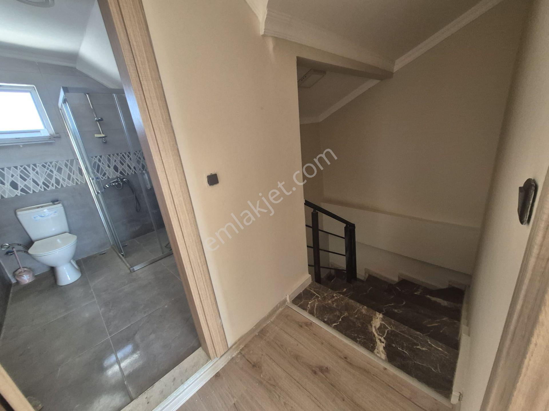 Stop’tan Hürriyet’te *kapalı Mutfak Dubleks* 4+1 Kiralık Daire - Görsel 18