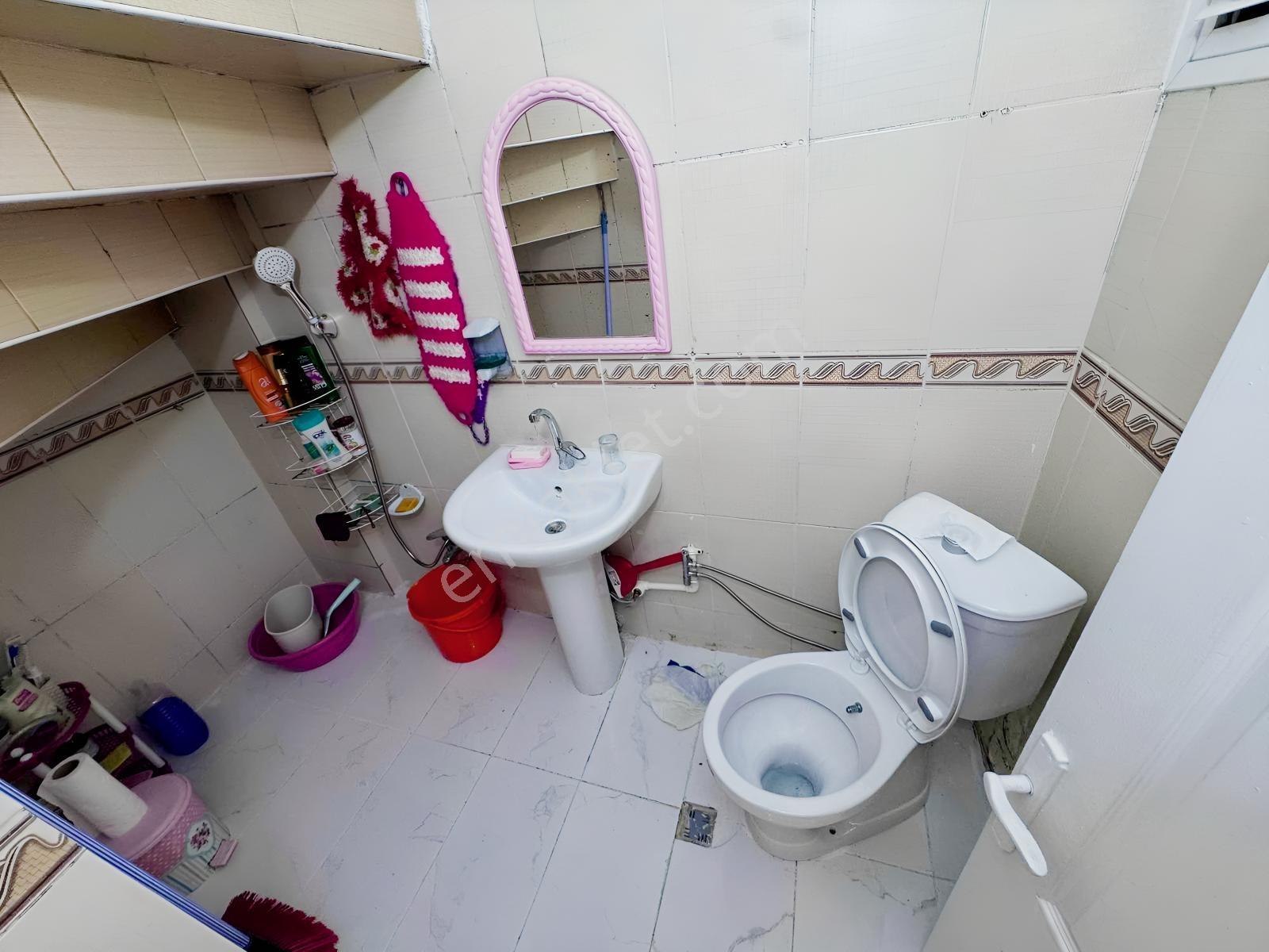 Işık'dan Nine Hatun'da 2008 Yapım Satılık 1+1 Daire 70m² - Görsel 14
