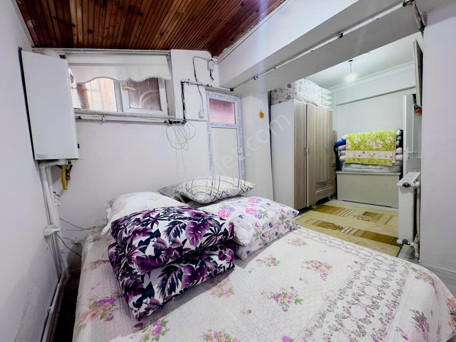 Işık'dan Nine Hatun'da 2008 Yapım Satılık 1+1 Daire 70m² - Görsel 8