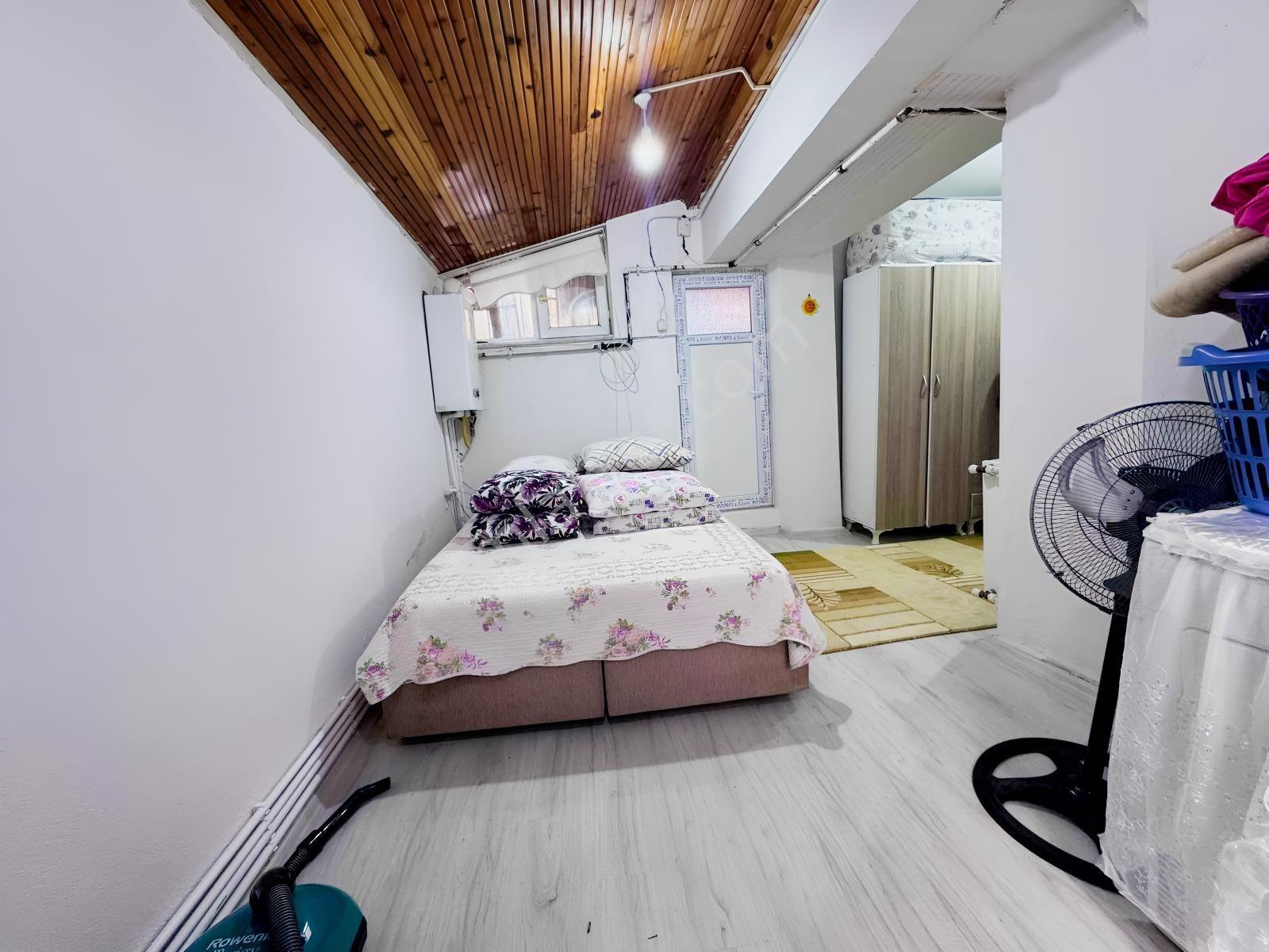 Işık'dan Nine Hatun'da 2008 Yapım Satılık 1+1 Daire 70m² - Görsel 6