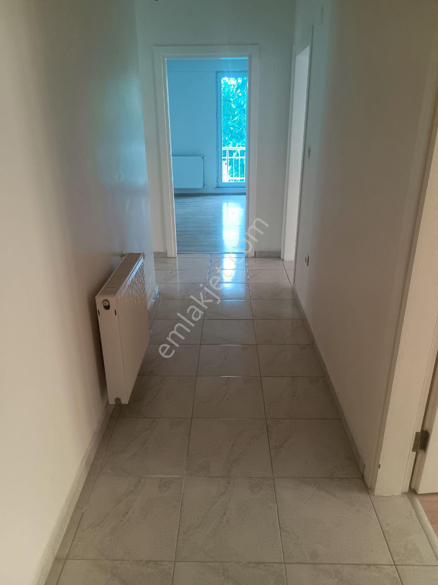 3+1 Balkonlu Ferah Daire - Görsel 9