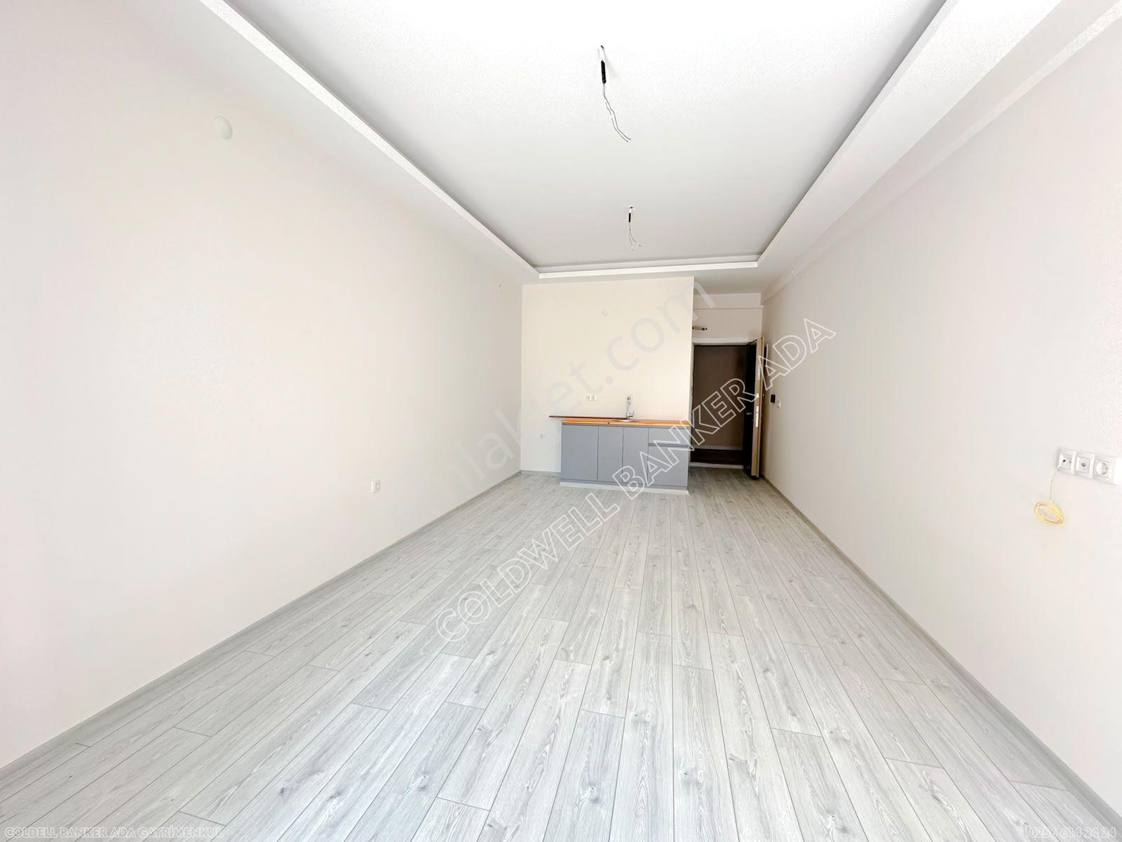 Kuşadası Merkezde Kiralık 1+0 Ofis - 38m² - Görsel 19