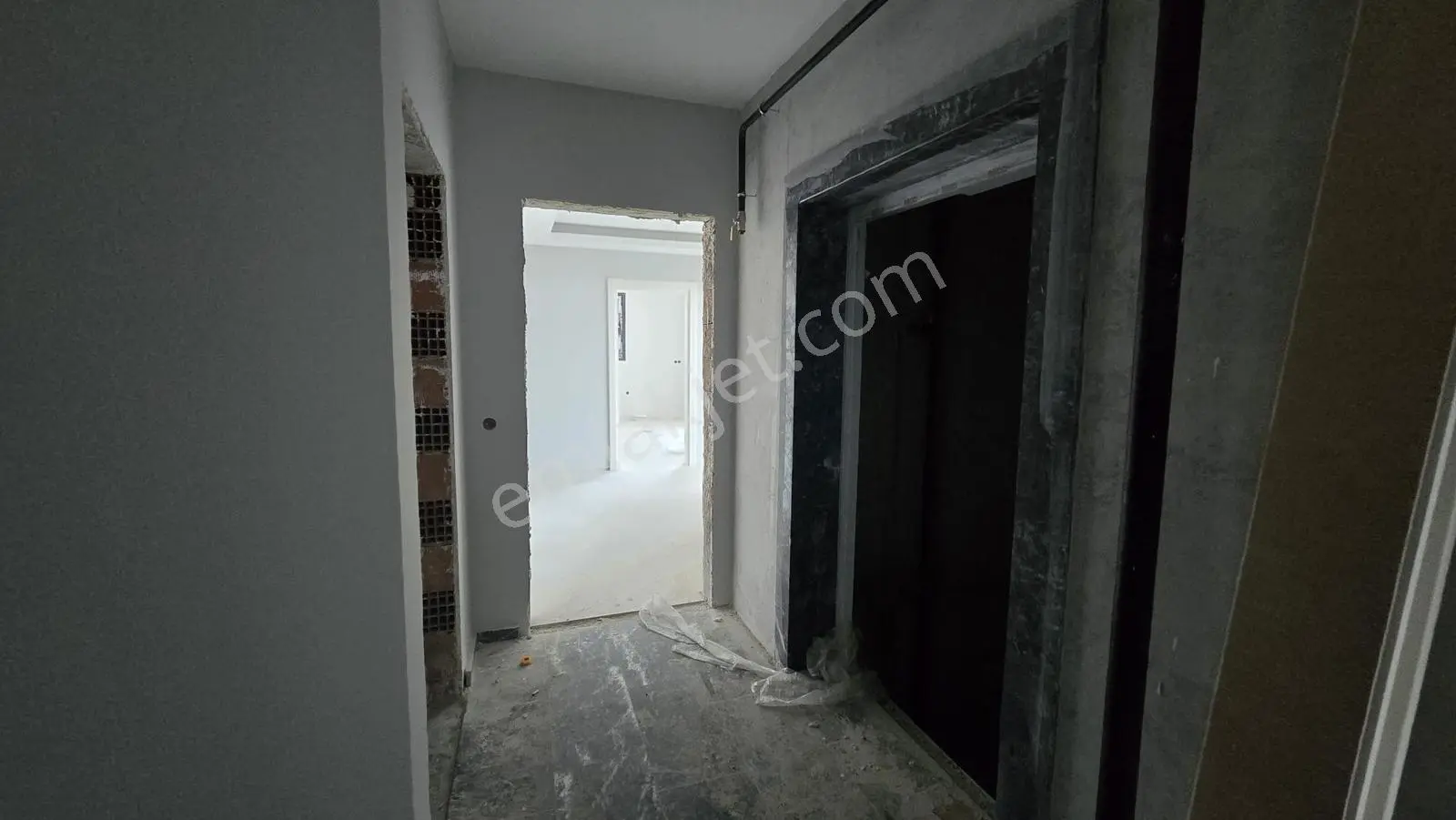 Yalıncak Villa Kent Sitesinde Manzaralı 220 M² 4+1 Satılık - Görsel 6