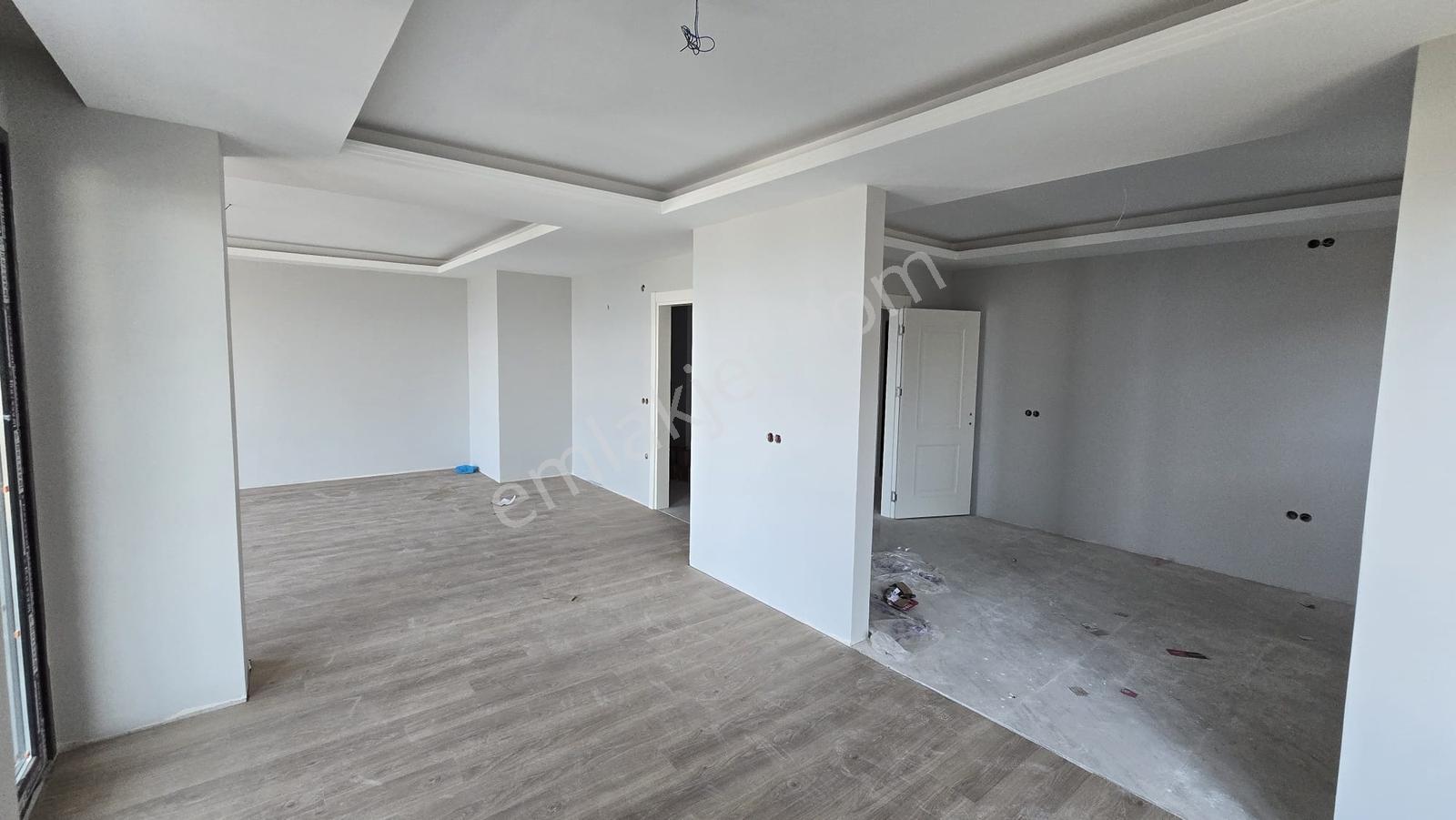 Yalıncak Villa Kent Sitesinde Manzaralı 220 M² 4+1 Satılık - Görsel 10