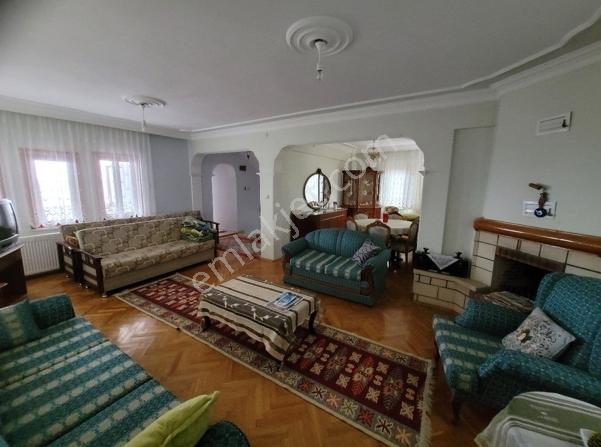 Mudanya' Da Ful Deniz Manzaralı, 280 M2, Satılık Villa - Görsel 11