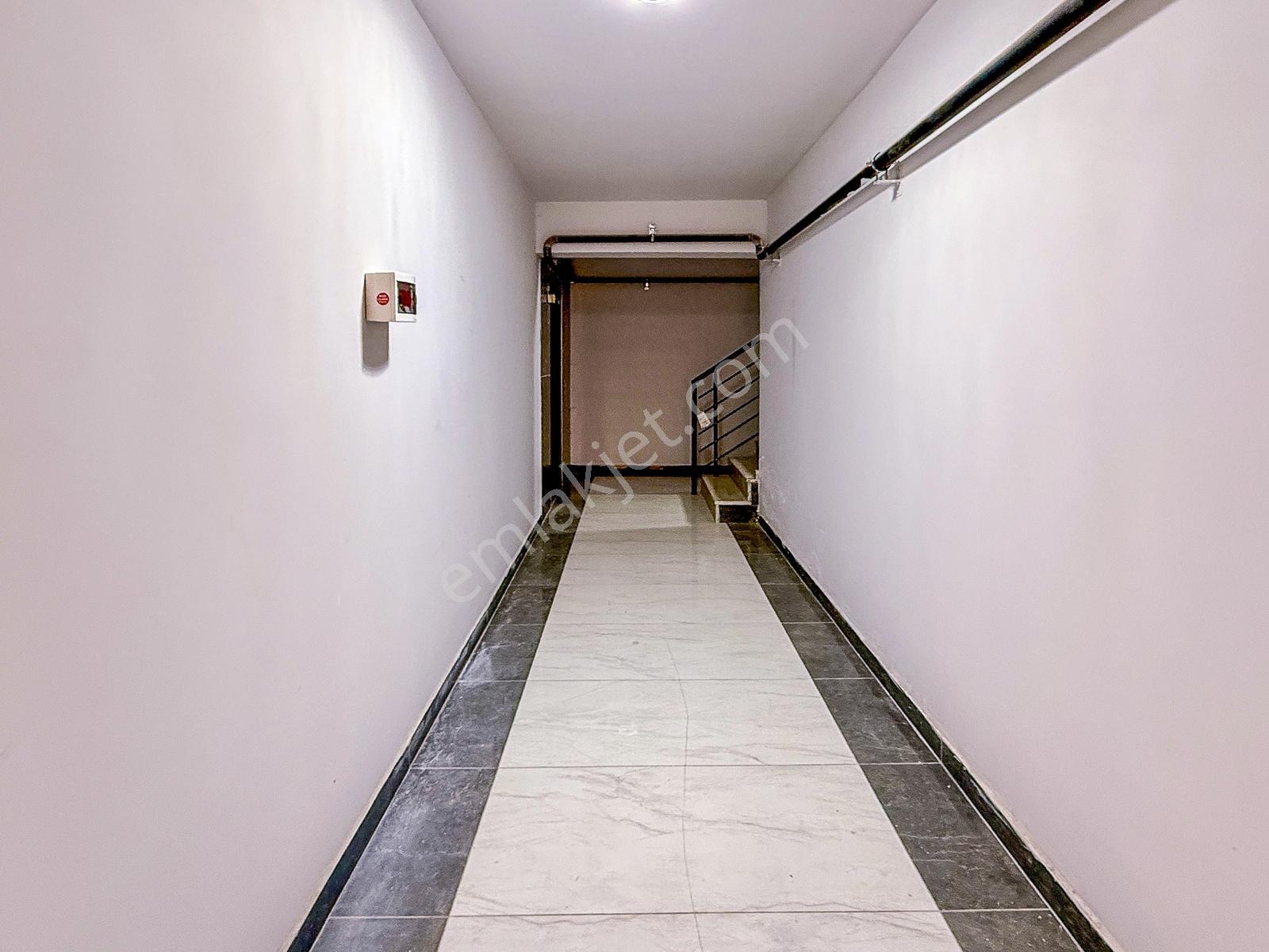 İncek'te Eşyalı Kiralık 2+1 Geniş Balkon, Kapalı Otopark, İskan - Görsel 19