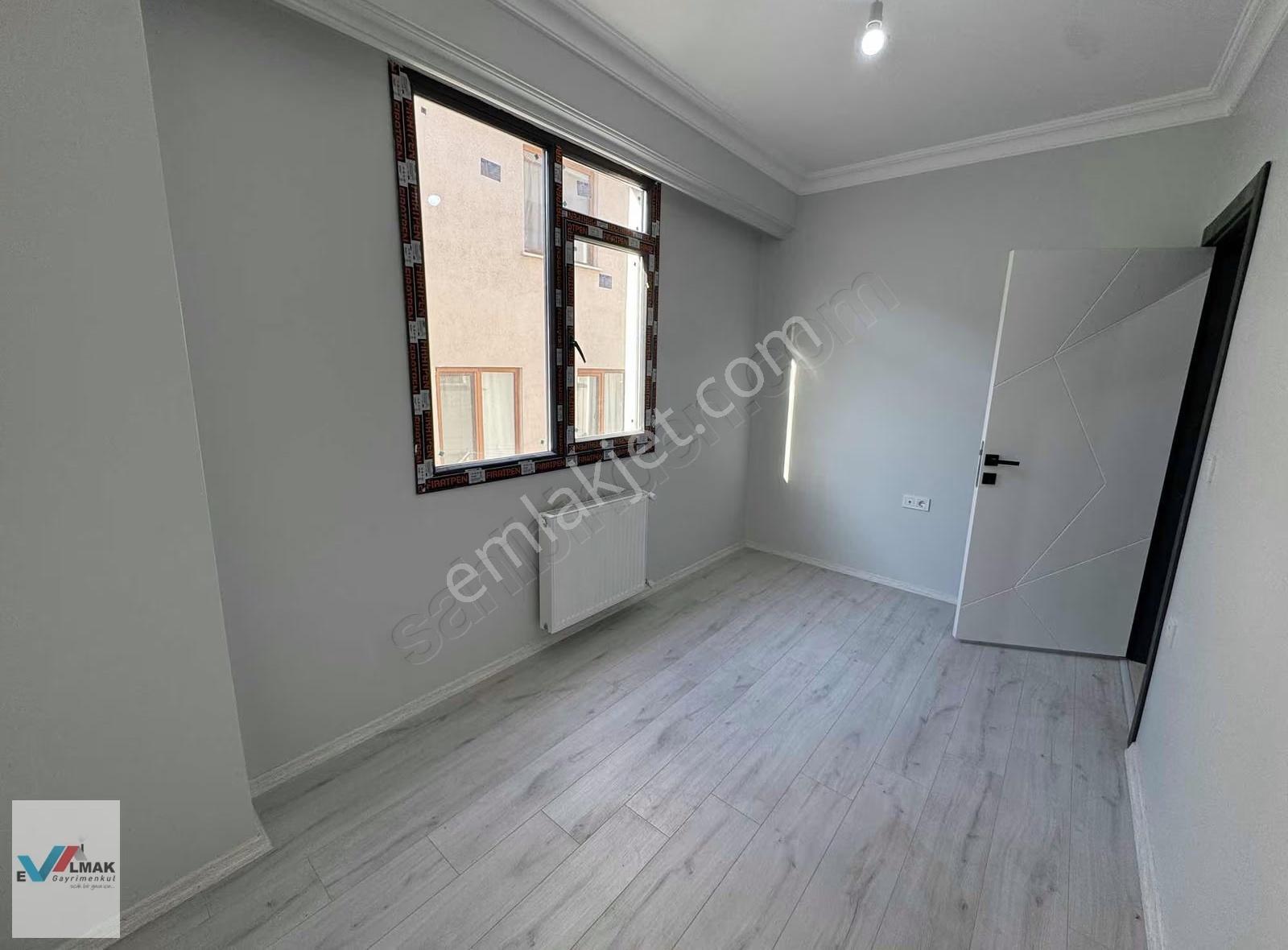 Evalmak'ta 2+1 Cadde Üzeri Sıfır 90m2 Satılık Arakat Daire - Görsel 8