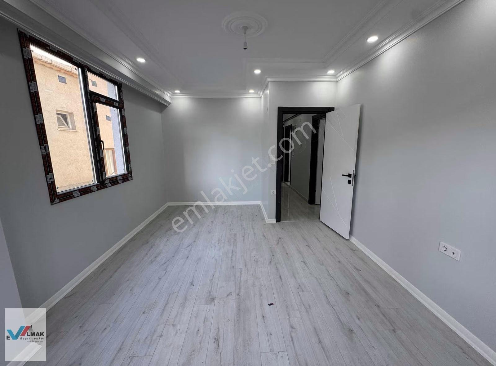 Evalmak'ta 2+1 Cadde Üzeri Sıfır 90m2 Satılık Arakat Daire - Görsel 9