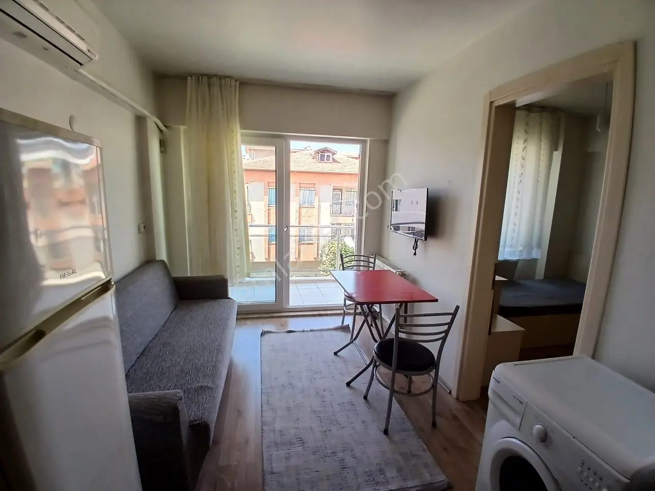 Ender Uysal Gayrimenkulden Asmalıevlerde Klimalı Balkonlu 1+1 Kiralık Apart. - Görsel 5