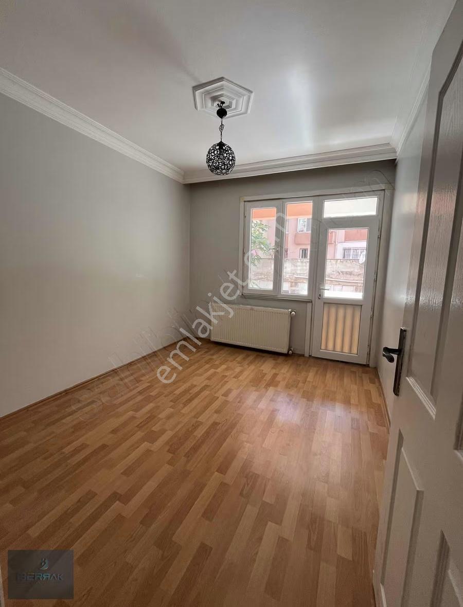 Reşadiye Mah. Atatürk Bul. Na Yakın Kiralık 3+1 Daire - Görsel 2