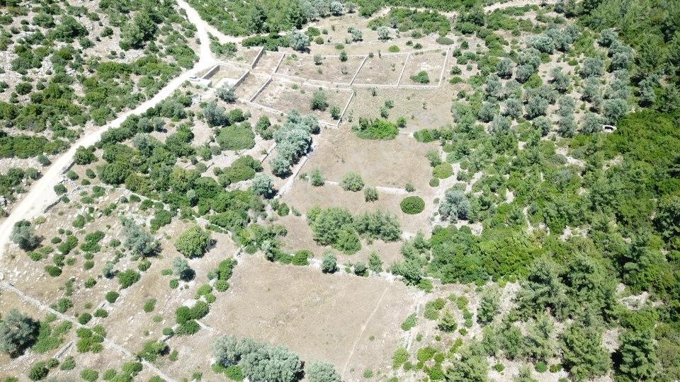 Yalıçiftlik'te Satılık 2.500 M2 Tarla - Görsel 8