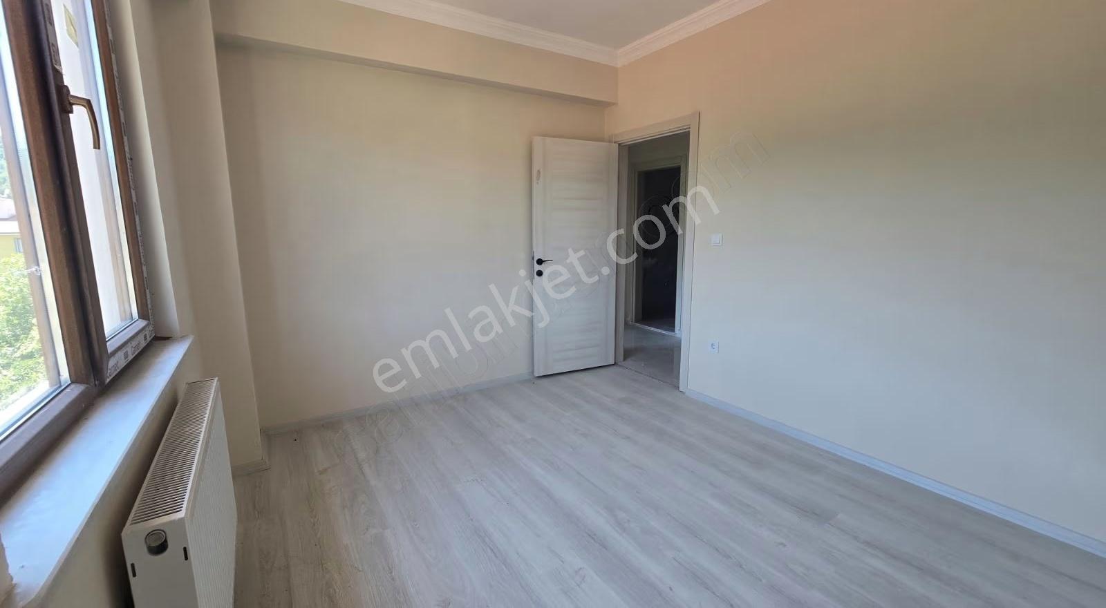 Cide İlkim Emlak'tan Çarşı Merkezde Satılık 2+1 Sıfır Daire - Görsel 5
