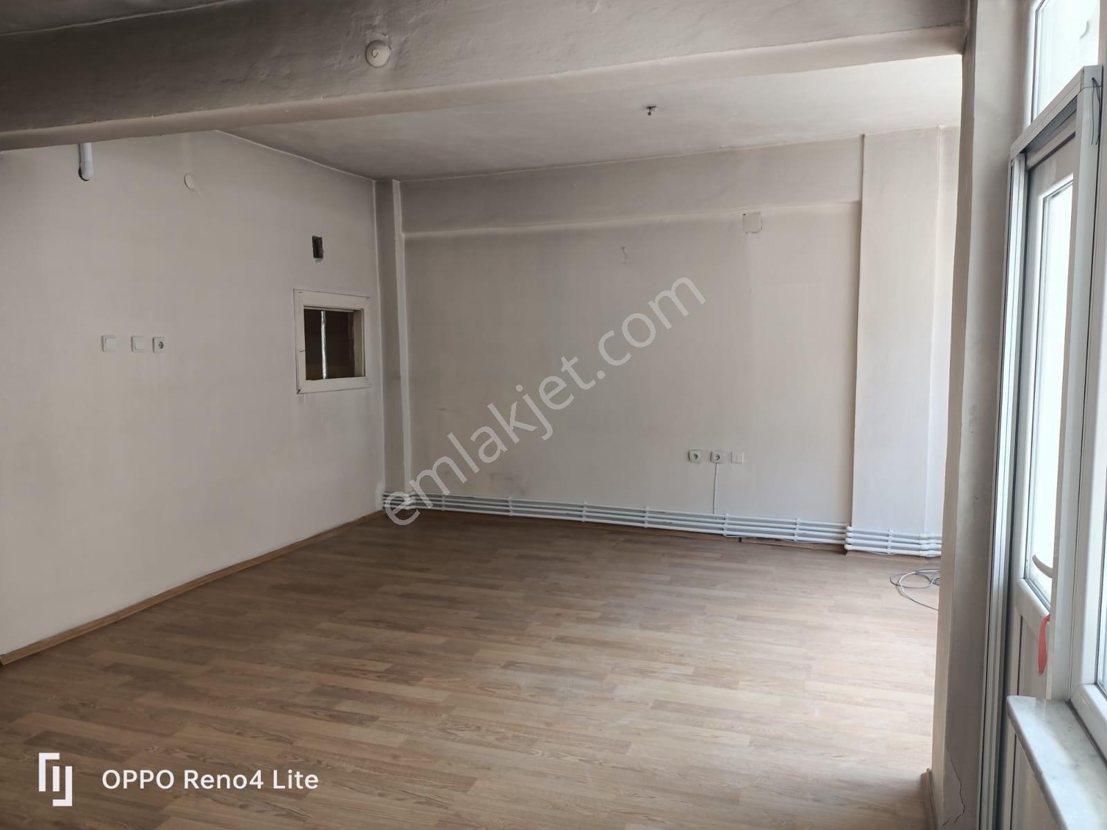 Meydan Hacıkasım' Da Kiralık Daire/ofis- Merkezi Konum - Görsel 8