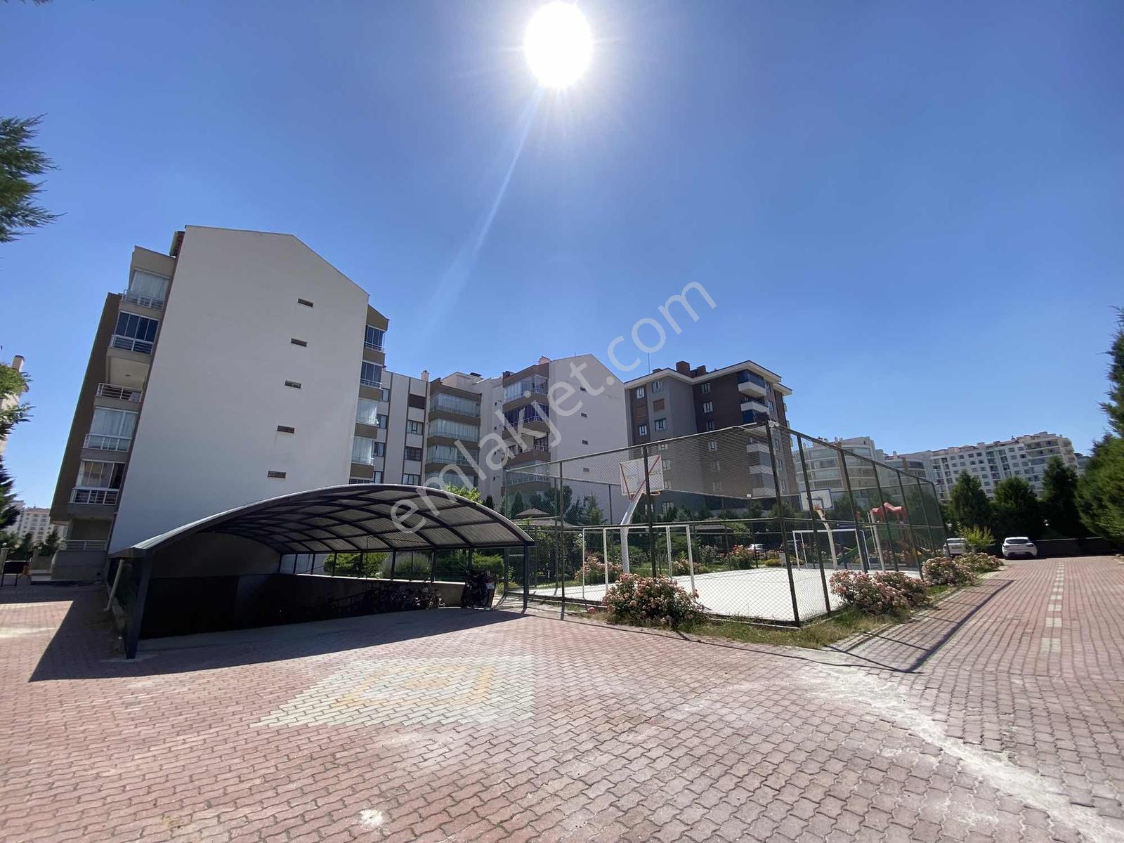 Başkent Hastanesi Yakını 3+1 | 170 M² Site İçi Geniş Daire - Görsel 13