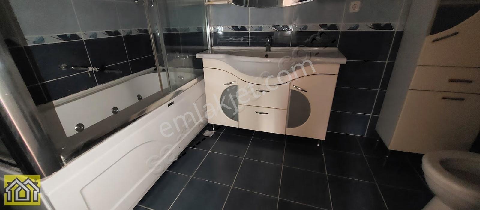 Site İçi 4+1 Geniş Daire,sauna, Jakuzi, Otopark, Merkezi Sistem - Görsel 17