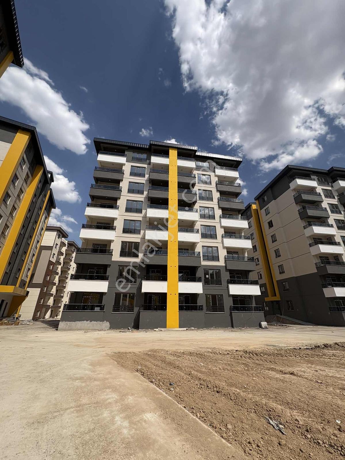 Gazze Cad. Yakını Larmina Garden'da Ara Kat 2+1 Fırsat Daire - Görsel 8