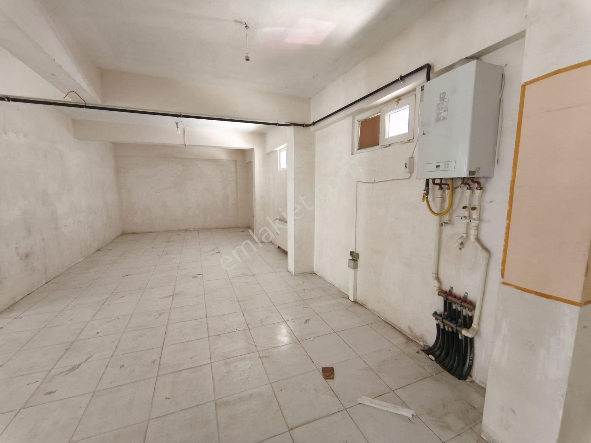 Çorlu Alipaşa Mahallesi Arslanlar Sitesi'nde Satılık İş Yeri - Görsel 6