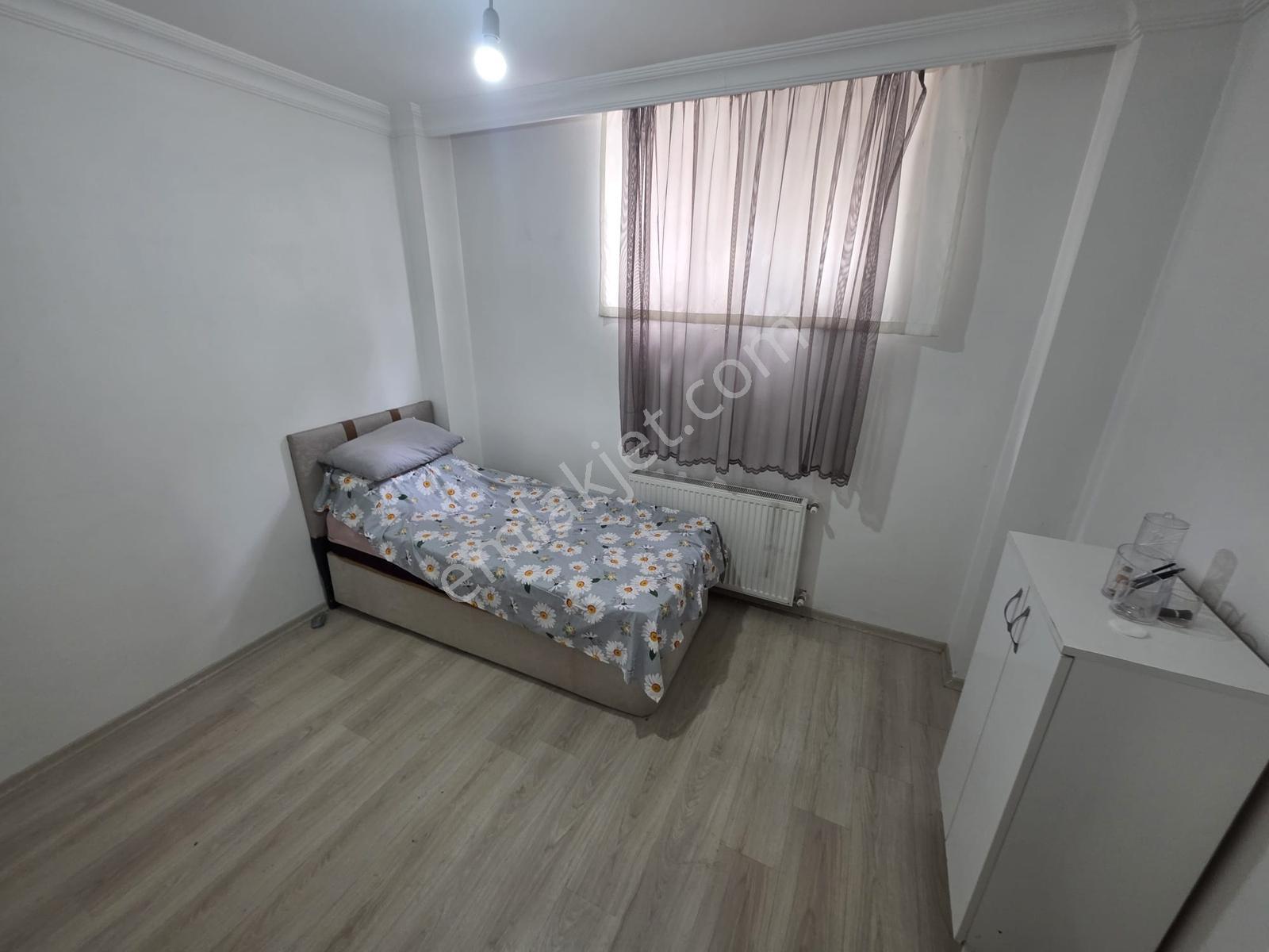 Caddeye Yakın 1+1 Giriş 2014 Yapımı Satılık Daire - Görsel 20