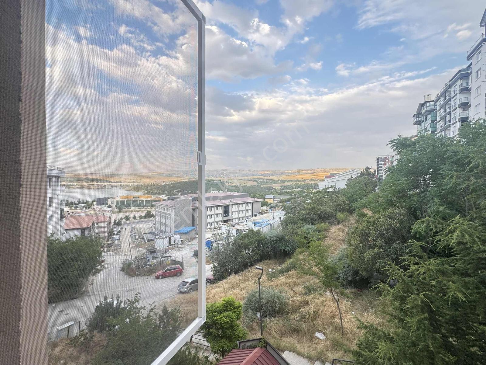 Keşif'ten Azizsancar Araştırma Merkezi Yanında Cephesi Açık 3+1 - Görsel 9