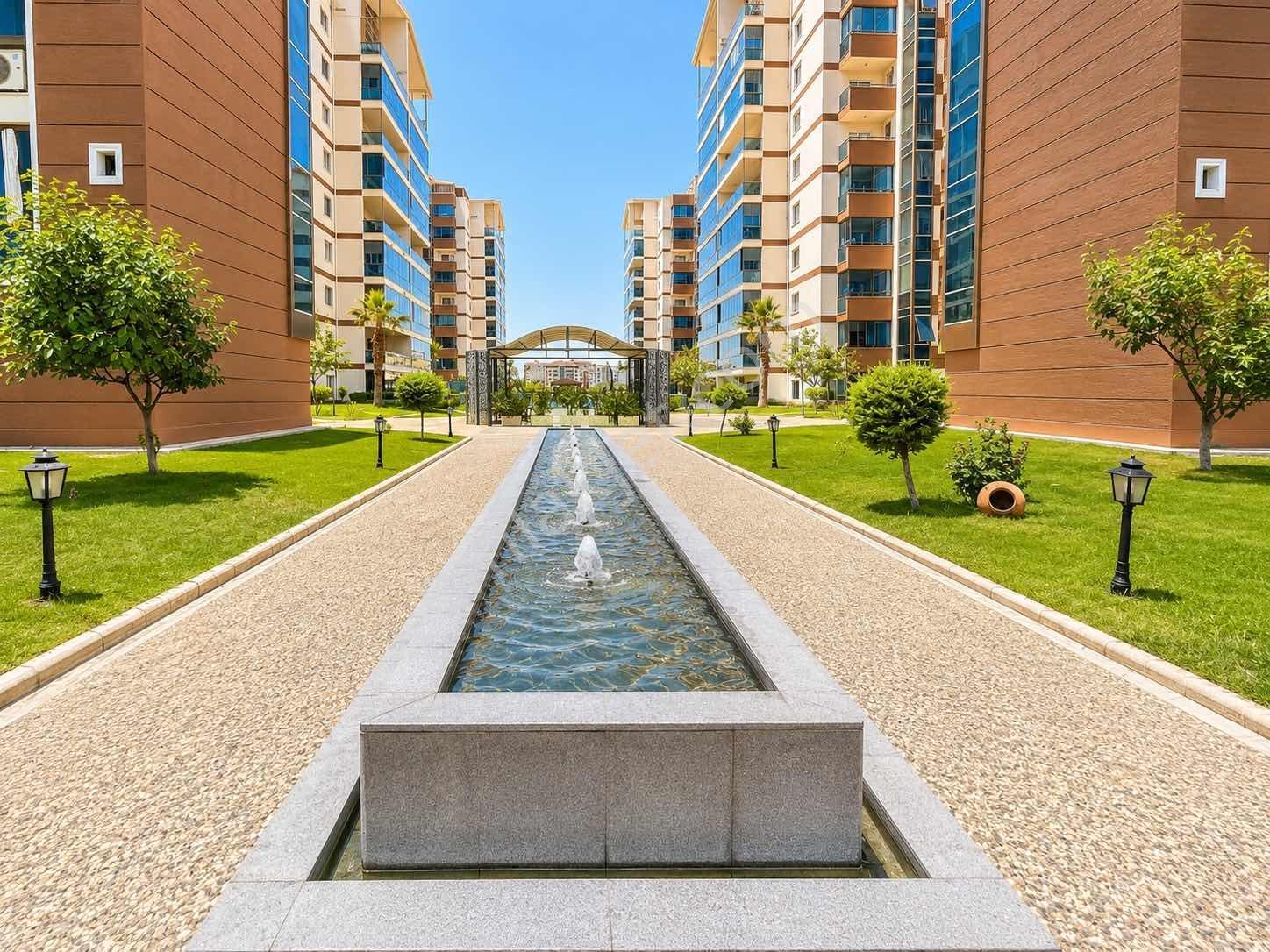 Güleç Teras Resıdenceda Havuz Manzaralı 3+1 Bahçe Katı Daire - Görsel 19