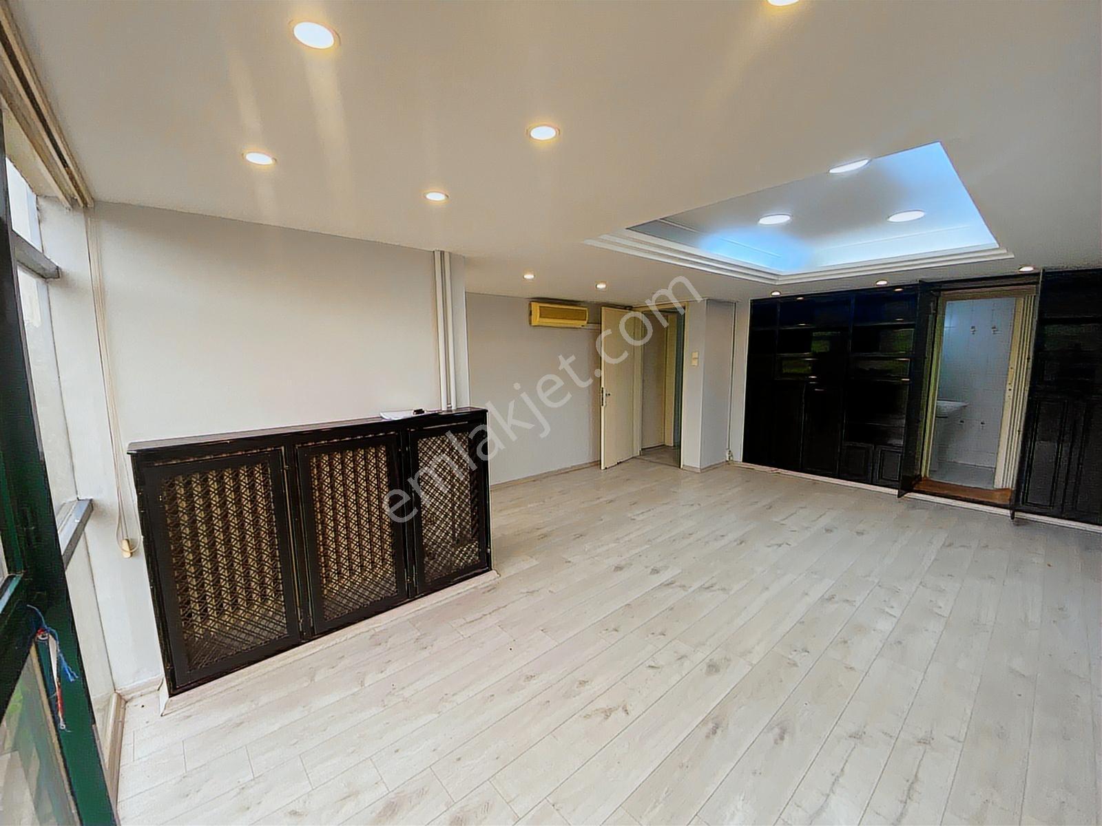 C21 İz Mehmet Çakar'dan Merkezde Kiralık Büyük Ofis... - Görsel 3