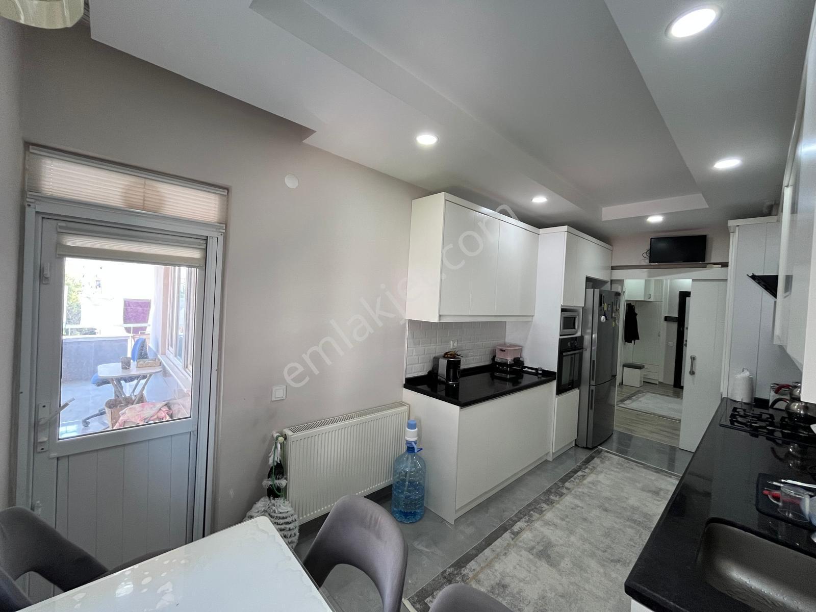 Demircikara B.onat Caddesi Yakını Site İçi Full Tadilatlı 160 M2 - Görsel 10