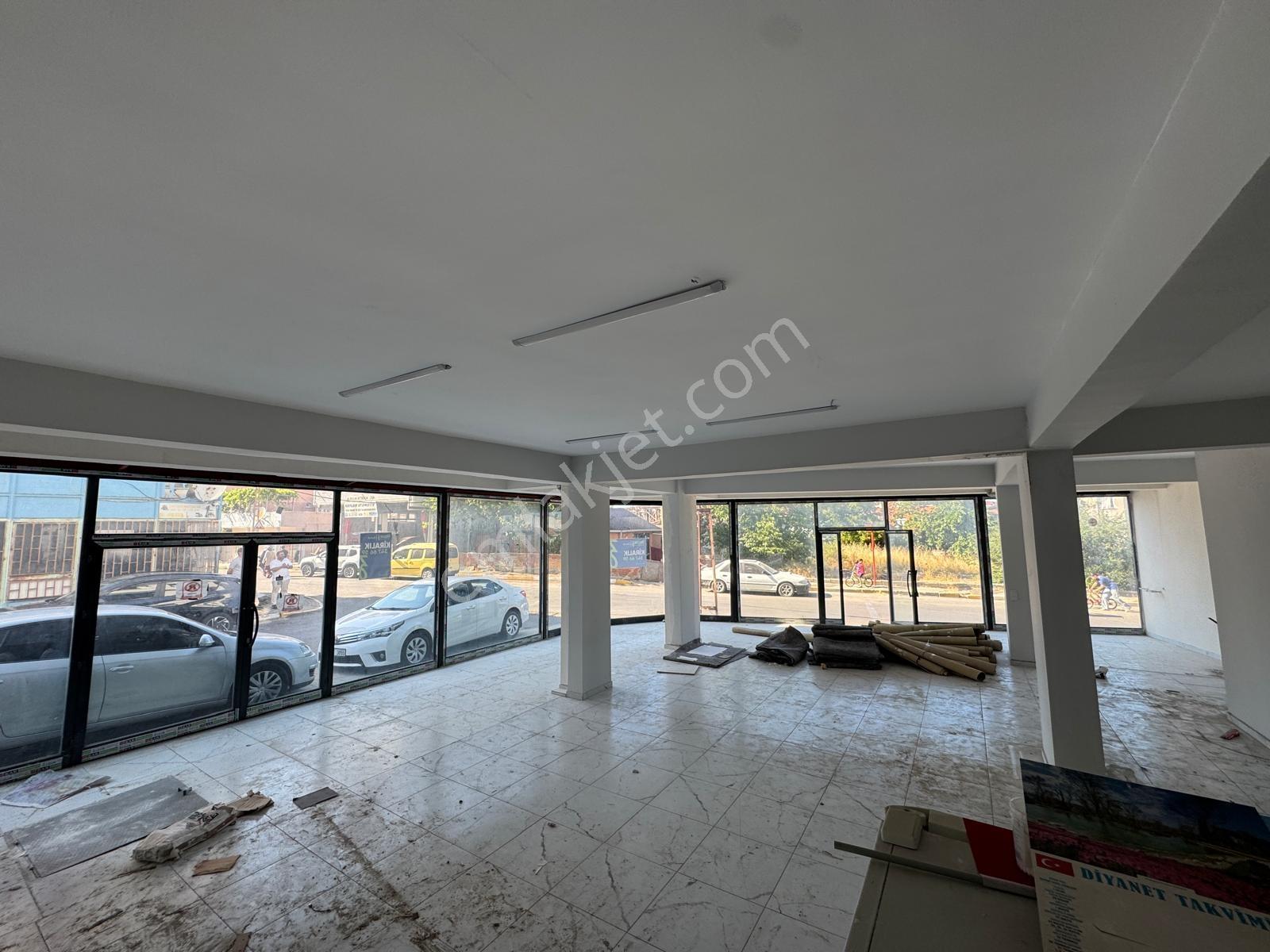 Sultanbeyli Orhangazi Caddesi'nde 210 M² Cadde Üzeri Kiralık - Görsel 10