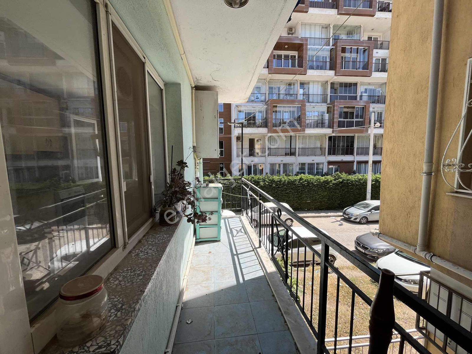 Ege Üniversitesi Yakını Full Eşyalı 2+1 Kiralık Daire - Görsel 9