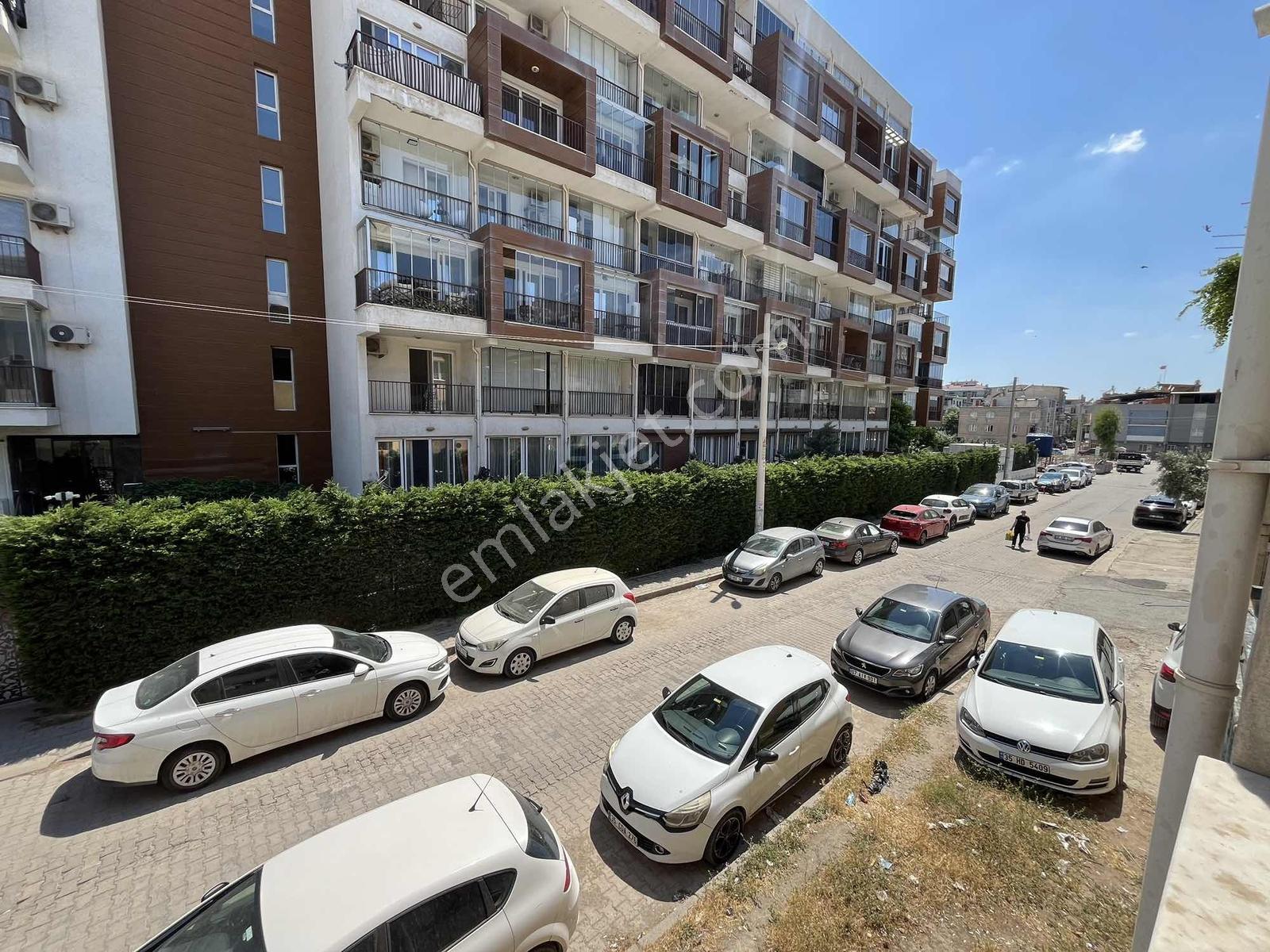 Ege Üniversitesi Yakını Full Eşyalı 2+1 Kiralık Daire - Görsel 12