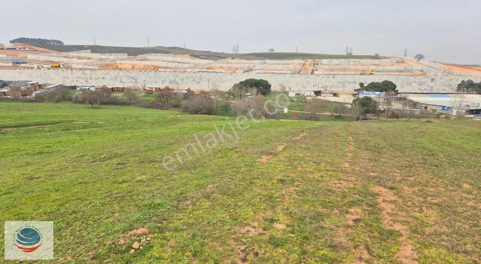 Gebze Balçık Mh'de Satılık Sanayi İmarlı 1.700 M² Arsa