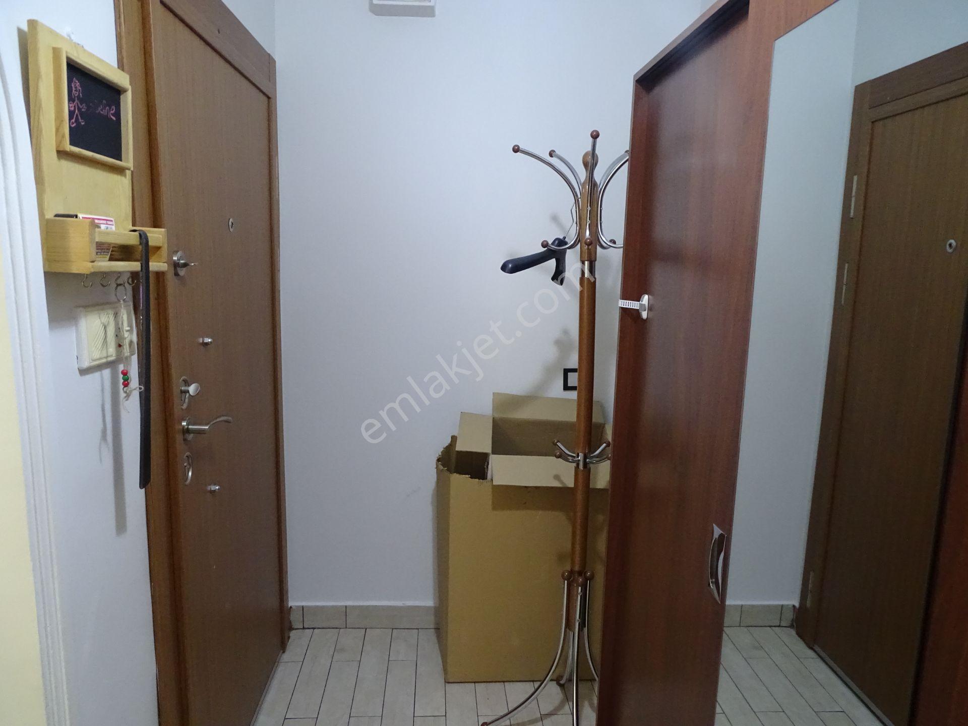 İstinye Boğaziçi Sitesi'nde 3+1 Kombili Arakat Daire - Görsel 9
