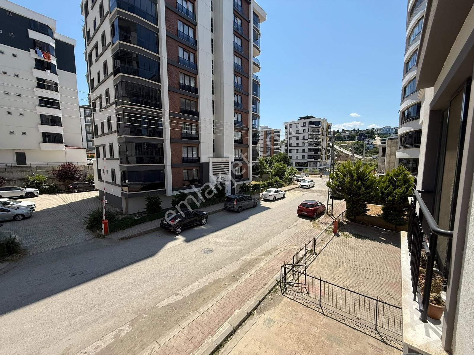 Bulut Emlaktan Kiralık 3+1 Atakent'te Bulvara 2. Bina - Görsel 11