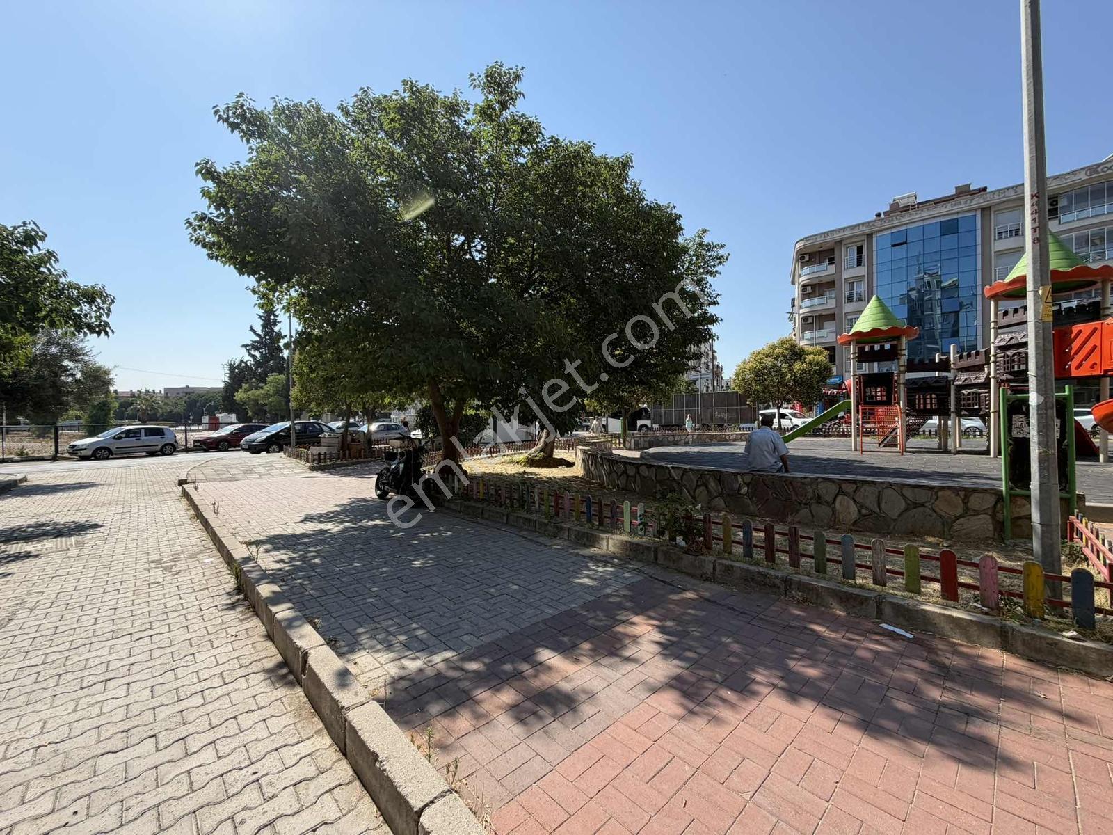Gaziemir Önder Cad. Üzeri Çok Geniş Ve Ferah Satılık 3+1 Daire - Görsel 29