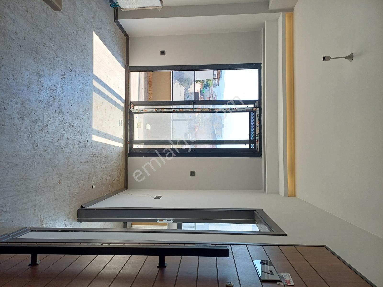 Çamlıkule'de Kent Yapı'dan Modern Konsept, Sıfır Bina 1+1 - Görsel 21