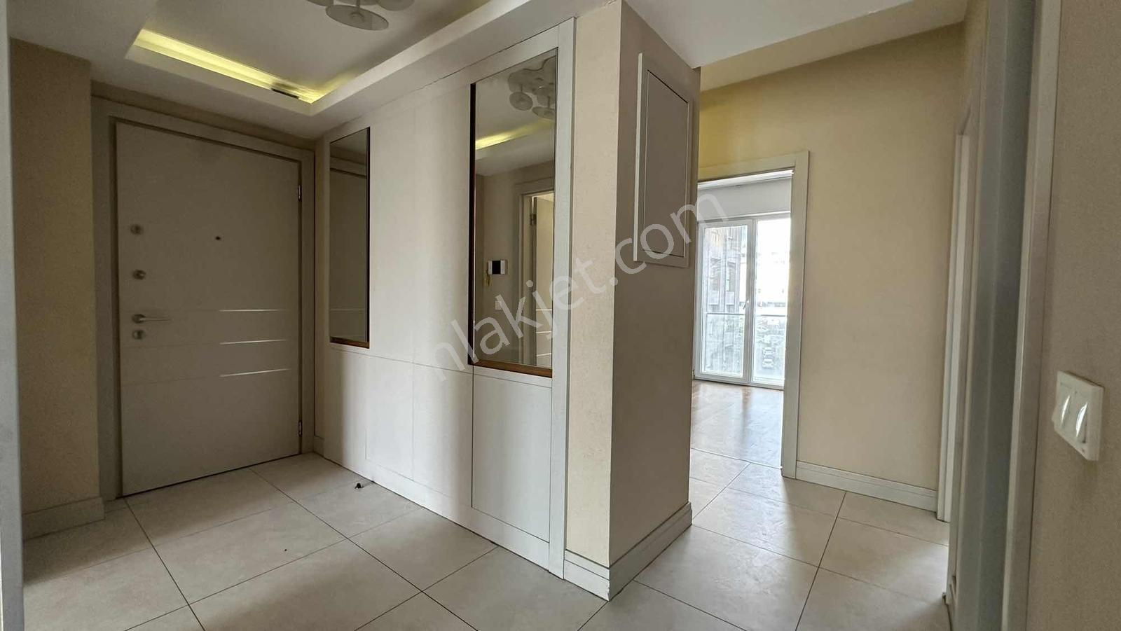 Suryapı Corridor'da Kiralık 3+1 157m2 Daire - Görsel 15