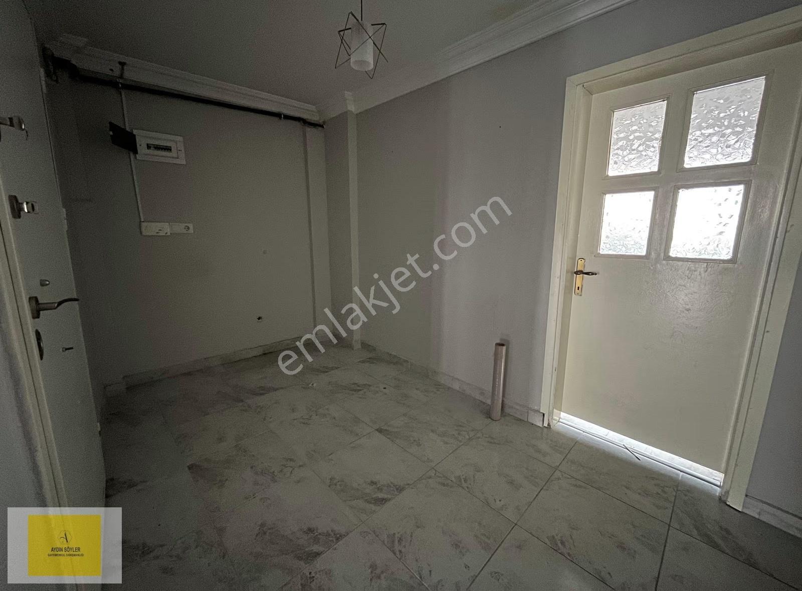 Bağlarbaşı Merkezde Aydınlık Cephe Bakımlı Kiralık 3+1 Daire - Görsel 18