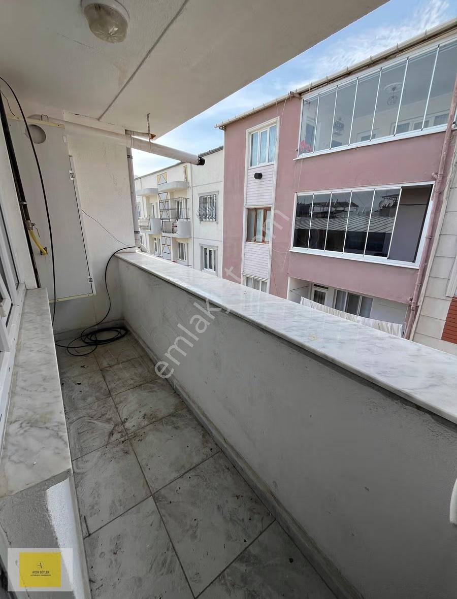 Bağlarbaşı Merkezde Aydınlık Cephe Bakımlı Kiralık 3+1 Daire - Görsel 7