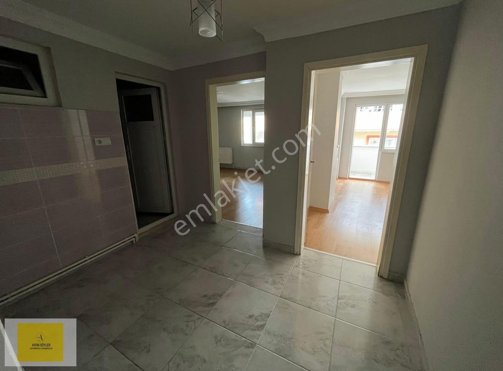 Bağlarbaşı Merkezde Aydınlık Cephe Bakımlı Kiralık 3+1 Daire - Görsel 15