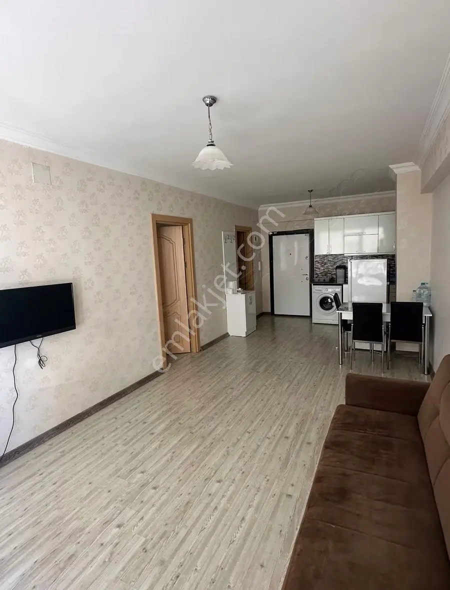 Alpaydın İnşaat Ve Emlakdan Üniversite Karşısı Geniş Eşyalı 1+1