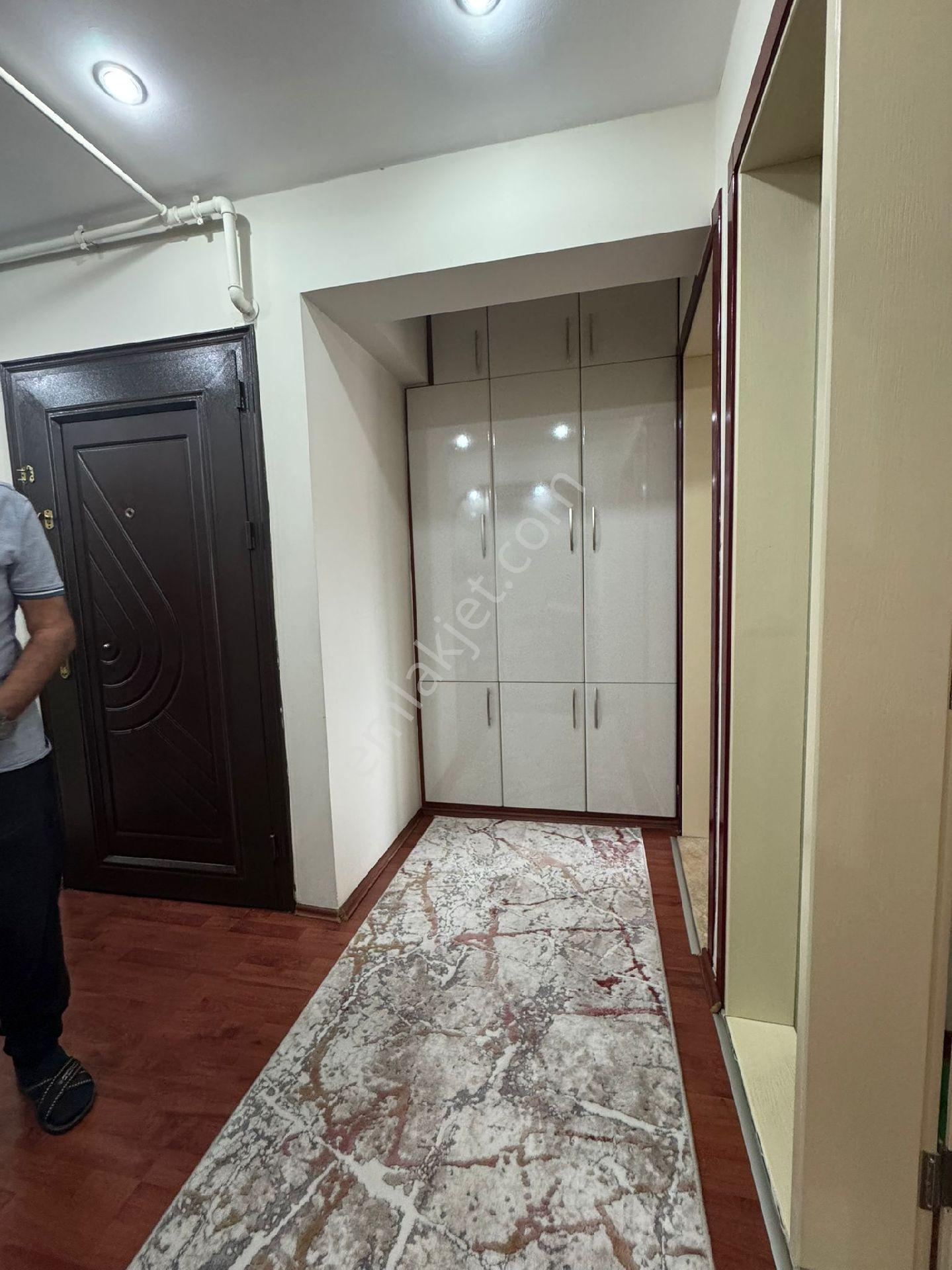 Denizli Zübeyde Hanım Caddesi'nde Park Cepheli 3+1 Ara Kat Satılık Daire - Görsel 4