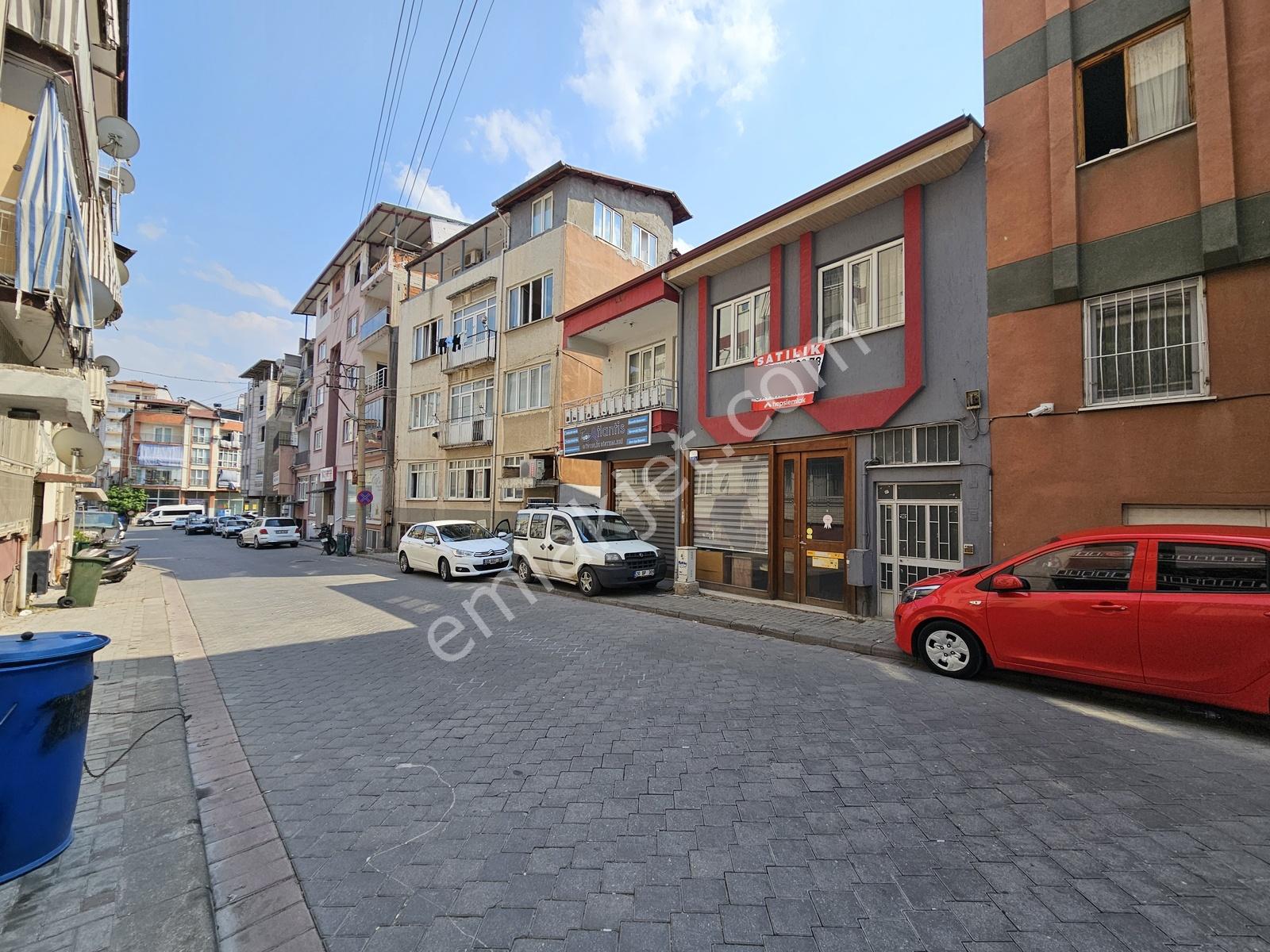Pelitlibağ'da 4 Kat İmarlı Satılık Arsa İçinde 2 Katlı Bina - Görsel 9