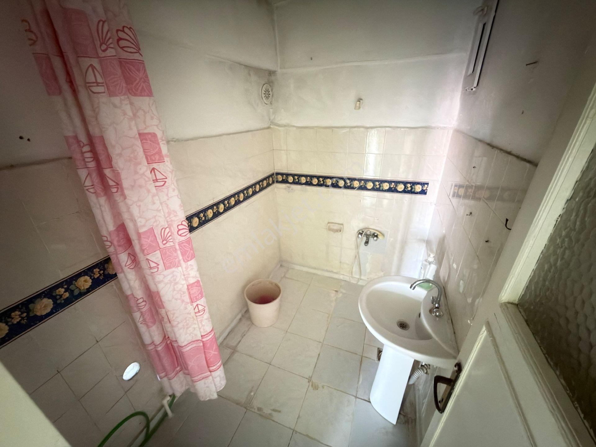 Sincan Malazgirt Mah Kredi Lmtsz Salon Bğmsız Katta Satılık 3+1 - Görsel 34