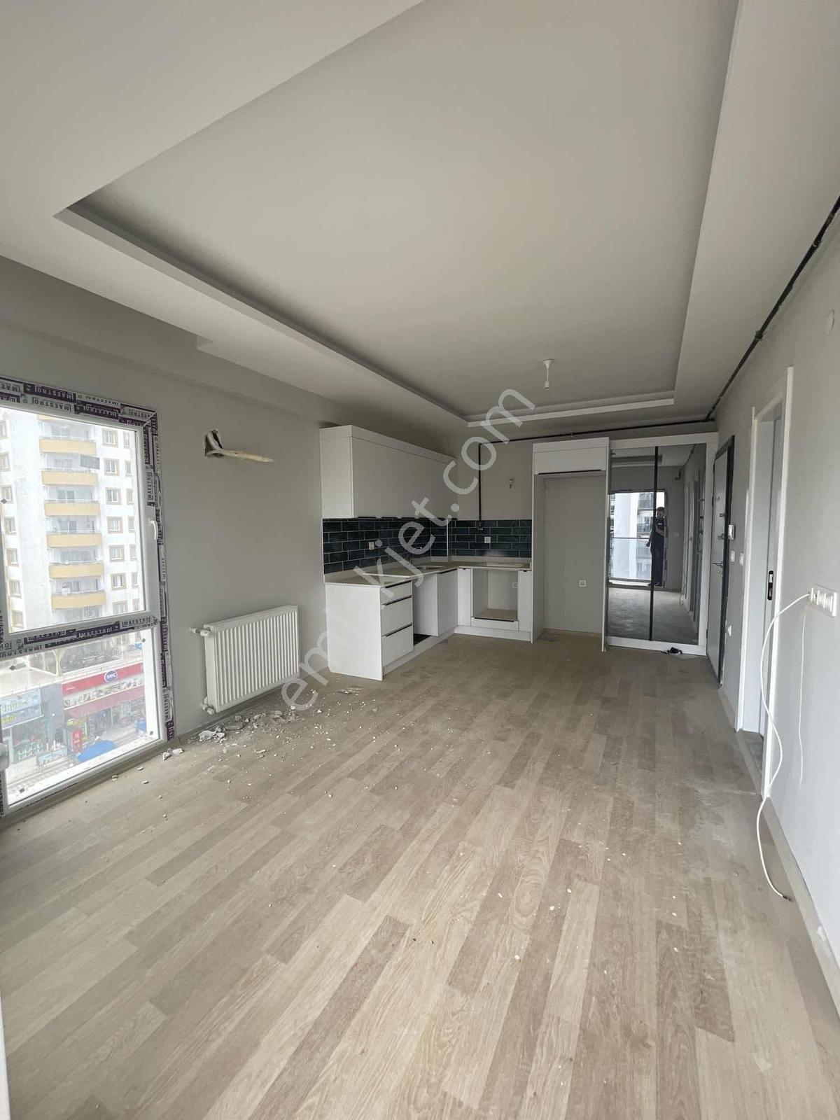 Stadyum Bulvarı Uzerı Guvenlıklı Lux Sıtede Kat Mulkıyetlı 1+1 - Görsel 10