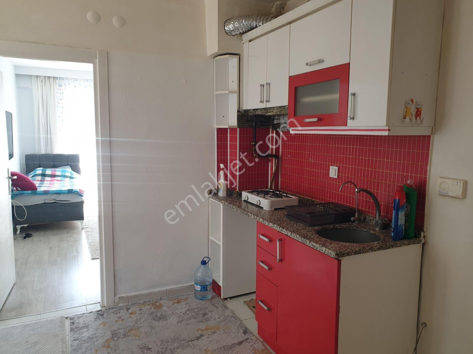 Abonelikler Açık Eşyalı Hemen Oturmaya Uygun 2+0 Üni Yanı Daire - Görsel 4