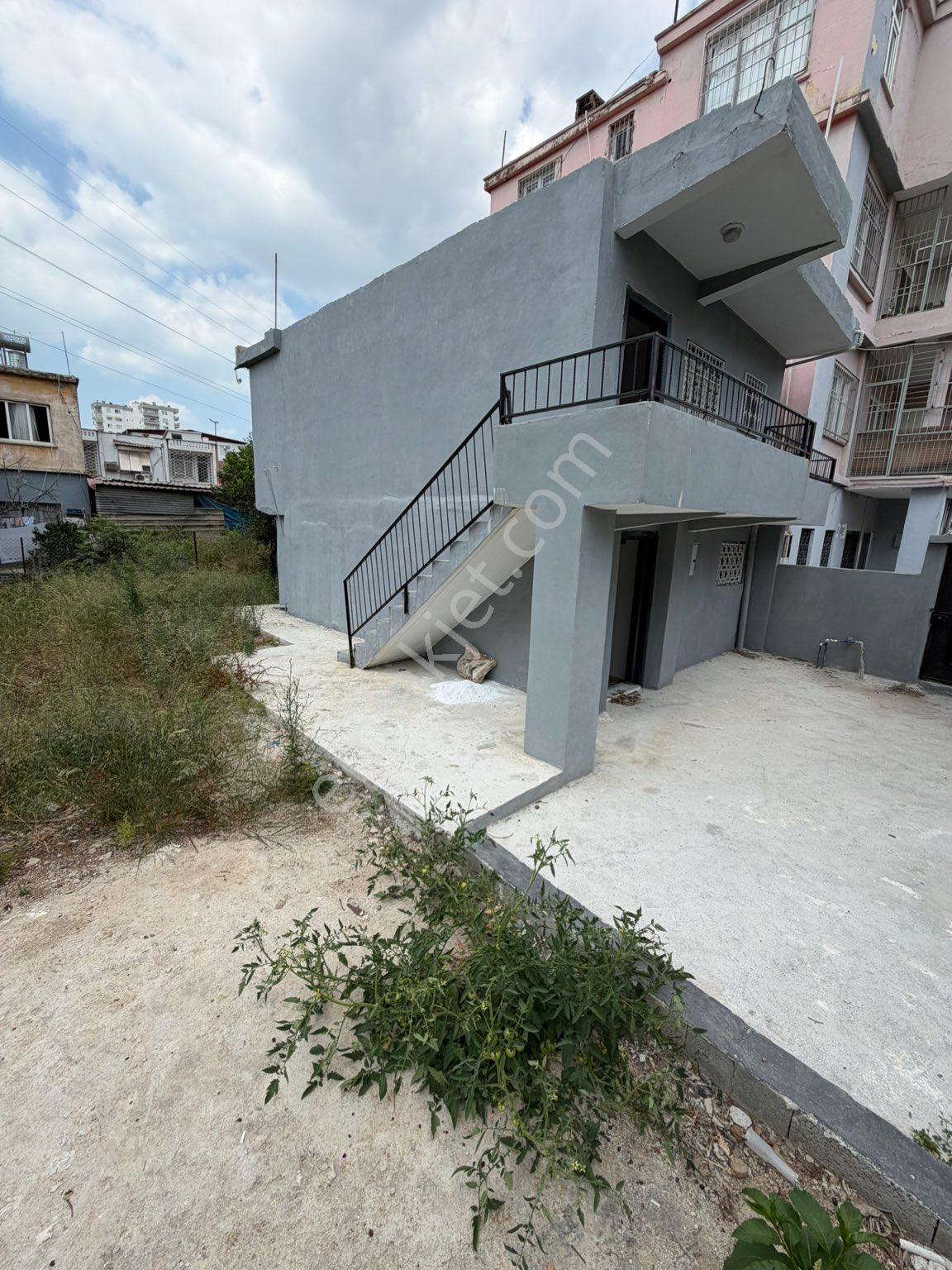 Barajyolunda 2 Katlı Bahçeli Kiralık Müstakil Ev