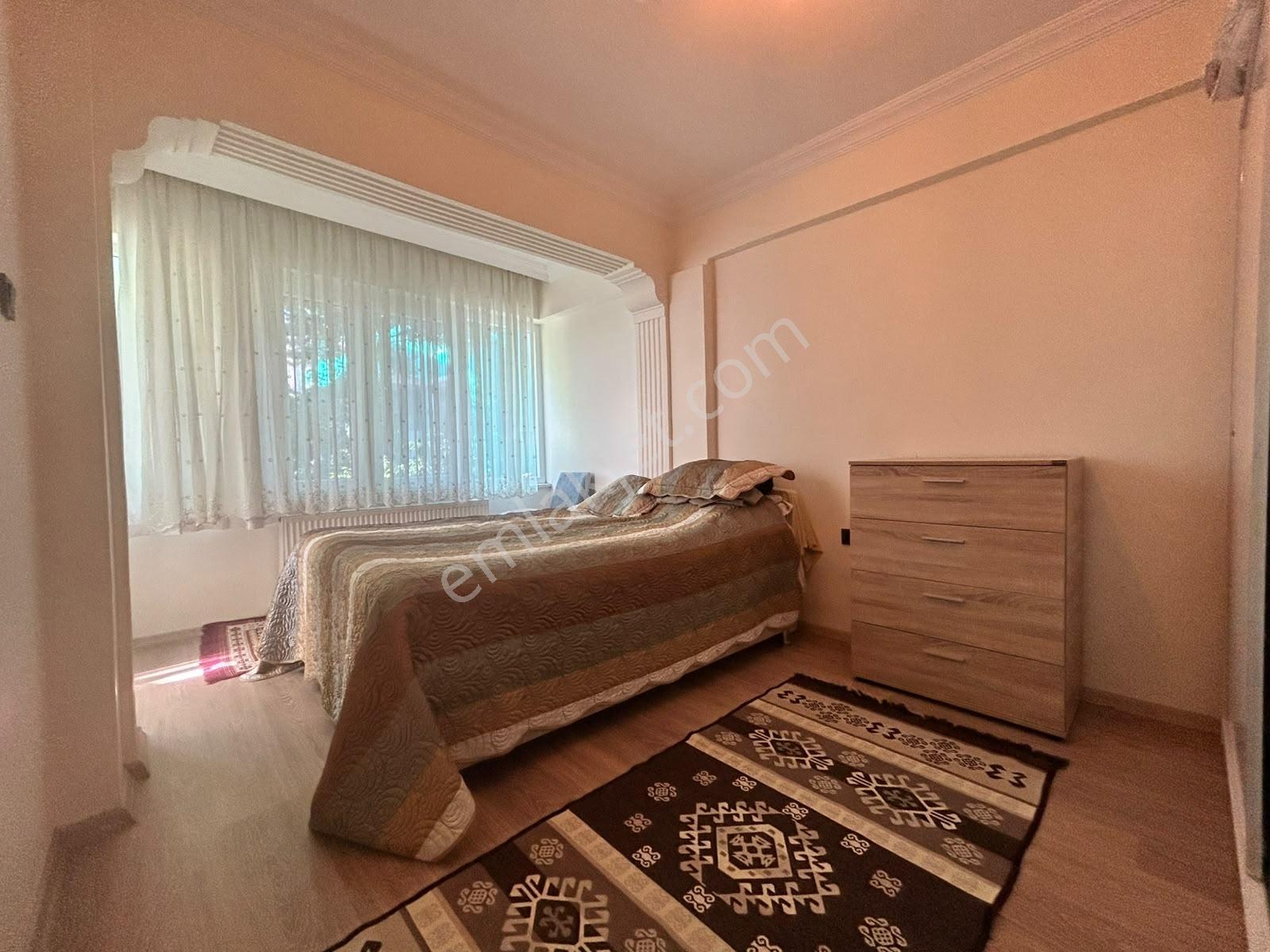 Rw Nefes'ten Öğretmenler Mahallesinde 7+1 3 Katlı Müstakil Ev - Görsel 6