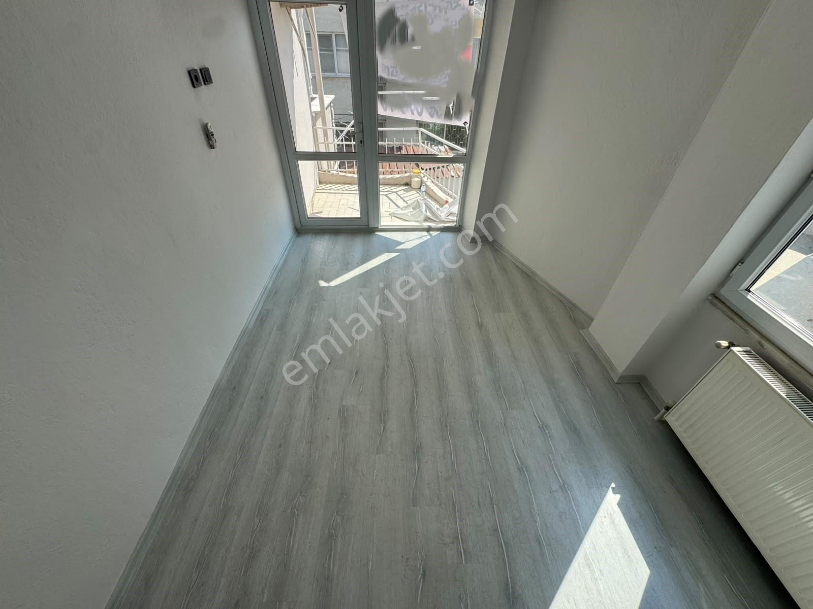 Kumsaldan Akçay Merkezde Ön Cephe Denize 200 Mt_3+1_fırsat Daire - Görsel 22