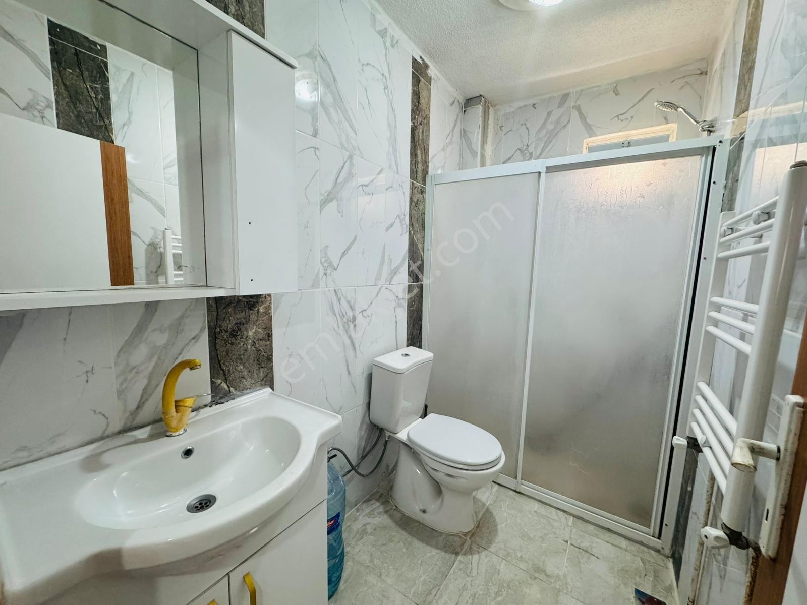 Merpa Emlak'tan İstayson Mah'de Lemar Arkasında/ Kiralık/ Kombili/ Kapalı Balkon/ 2+1 - Görsel 14
