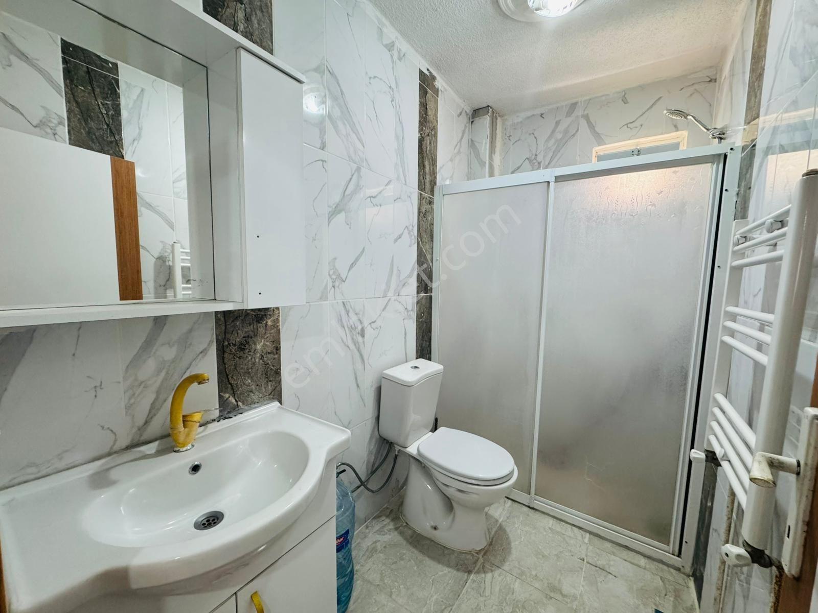 Merpa Emlak'tan İstayson Mah'de Lemar Arkasında/ Kiralık/ Kombili/ Kapalı Balkon/ 2+1 - Görsel 15