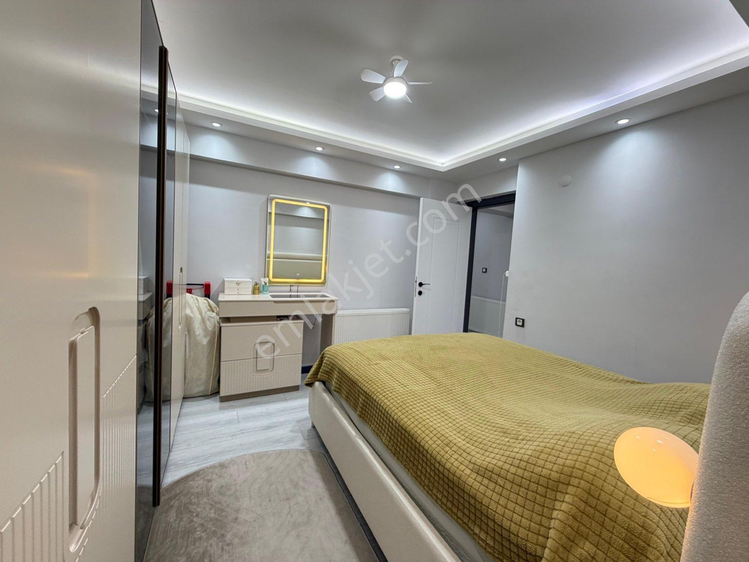 Manisa Kırmızı Köprü Cvr 2+1 13 Yıllık Lüx Asansörlü Satılık - Görsel 14